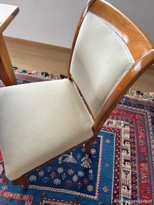 holztisch mit 4 Stühlen Bild 3