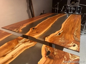 Tische Birne aus Röthis mit Kunstharzeinlage und schweizer Kante Grösse 160 x 100 cm Bild 6