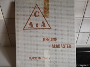 Alabaster Schachbrett mit Figuren aus Italien Bild 4