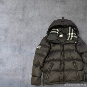 Burberry Puffer 