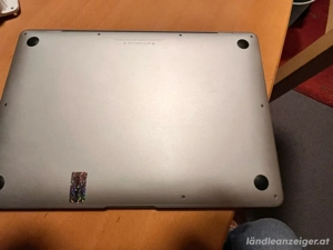 apple macbook air a1932, defekt.  modell aus 2019 Bild 3