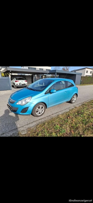 Opel Corsa 1,2 2012 Bild 2