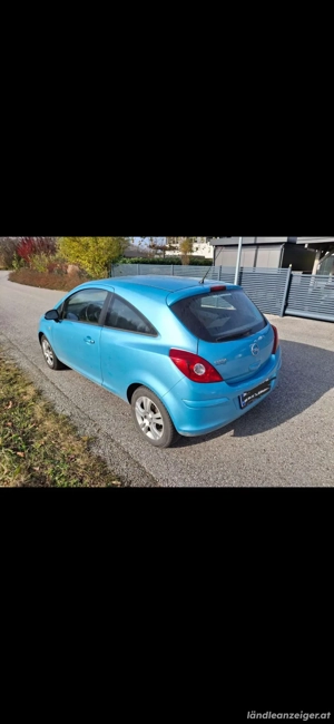 Opel Corsa 1,2 2012 Bild 4