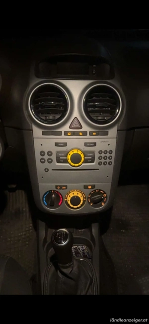 Opel Corsa 1,2 2012 Bild 7