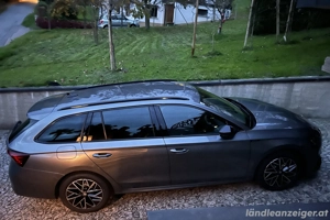 Skoda Octavia combi Sportline Bild 2