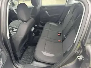 Peugeot 2008 Bild 11