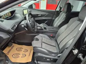 Peugeot 3008 Bild 14