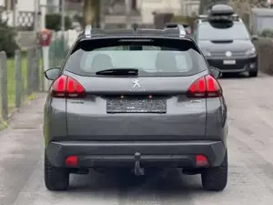 Peugeot 2008 Bild 2