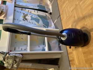 Spielzeug Staubsauger Bosch Bild 3