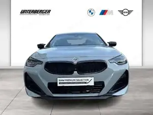 BMW M240i xDrive Coupe G42 Bild 3