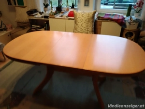 Esstisch, Vollholz, ausziehbar plus 6 Schwingstühle