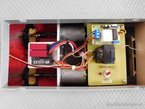 Feuerwehrboot Düsseldorf Bild 3