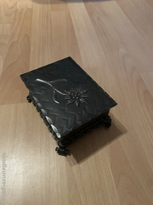 Metall-Schmuckdose mit Edelweiß-Motiv - rustikales Design