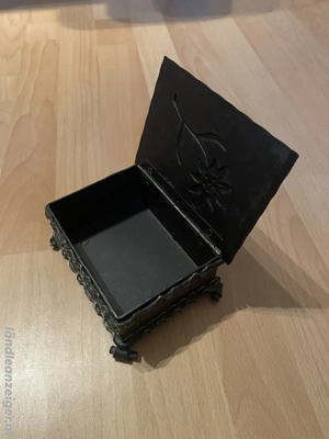 Metall-Schmuckdose mit Edelweiß-Motiv - rustikales Design Bild 2