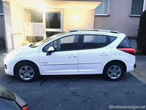 Peugot 207 1.6 hdi Bild 3