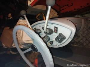 Traktor  Kermschine  Bild 2