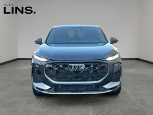 Audi Q3 Bild 8