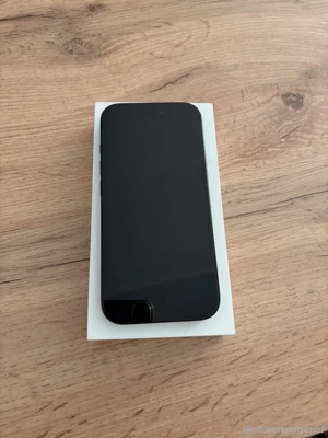 iPhone 16 pro (VHB) Bild 3