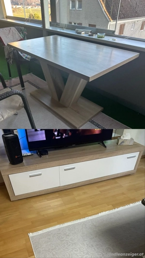Esstisch und Tv board