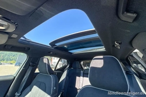 Volvo XC40 B3 Mild Hybrid Ultra Dark Bild 7