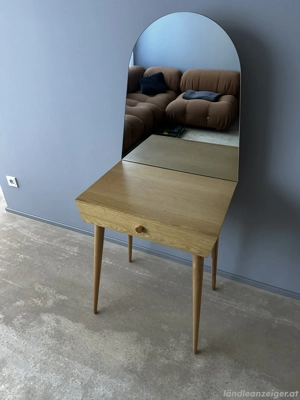 Schminktisch