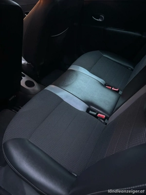 **Renault Clio 1.6 16V BJ 2011 TÜV bis 06 2026 + 4 Monate** Bild 8