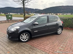 **Renault Clio 1.6 16V BJ 2011 TÜV bis 06 2026 + 4 Monate** Bild 2