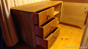Kommode klein, Vollholz  Bild 2