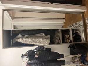 Garderobenschrank Bild 2