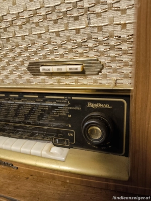 PREISREDUZIERT - 80% ...  Sehr alter Radio mit Plattenspieler ! Bild 3
