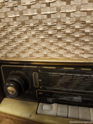PREISREDUZIERT - 80% ...  Sehr alter Radio mit Plattenspieler ! Bild 6