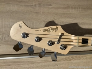 E-Bass Harley Benton Bild 3