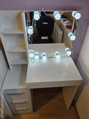 Schminktisch