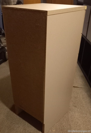 kleines Möbelstück Bild 4