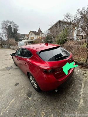 Auto Mazda 3 Attraction Bild 3