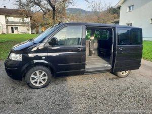 VW Multivan T5 2,5 TDI Comfortline Bild 2