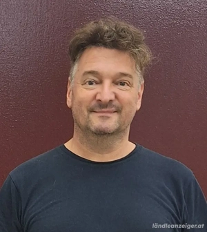 Frau für Freundschaft + und auch mehr gesucht.