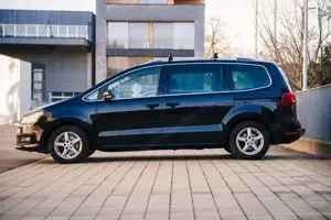 VW Sharan Bild 2