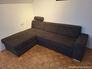 Großes Bequemes Sofa mit Schlaffunktion Bild 2