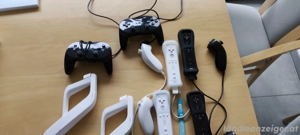 Wii Konsole mit viel Zubehör Bild 4