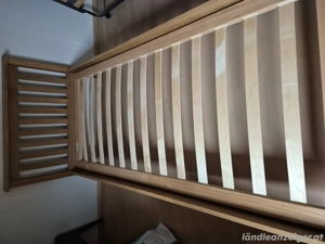 Bett 90x200 mit Lattenrost 