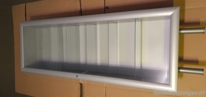 Glasvitrine mit 6 Glasböden