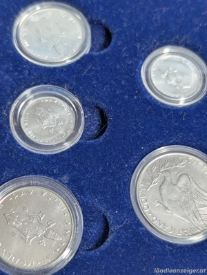 Münzsatz.  Bild 4
