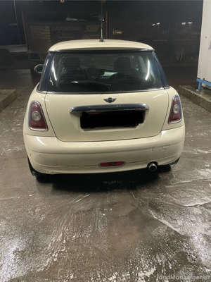 Mini Cooper One  Bild 2
