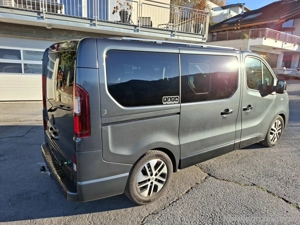 Renault Trafic SpaceClass Energy dCi 145, 7-Sitzer Bild 4