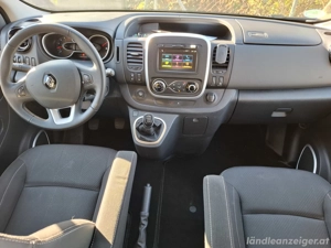Renault Trafic SpaceClass Energy dCi 145, 7-Sitzer Bild 7