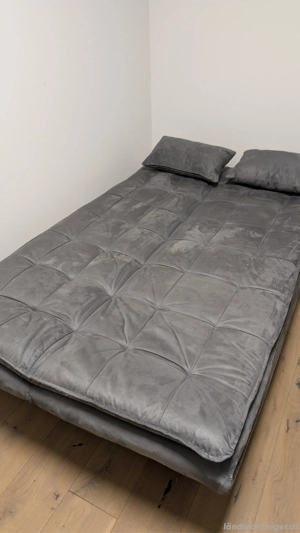 Neuwertiges Klappsofa Bild 2