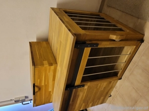 handgemachte Hundebox aus Holz Bild 2