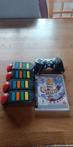 PS3 mit Controller und Buzz! Bild 2