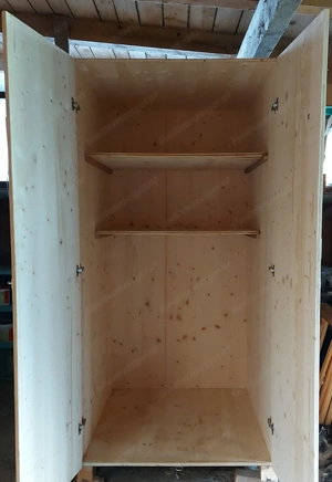 Wallach: vergebe Einstellplatz Bild 6